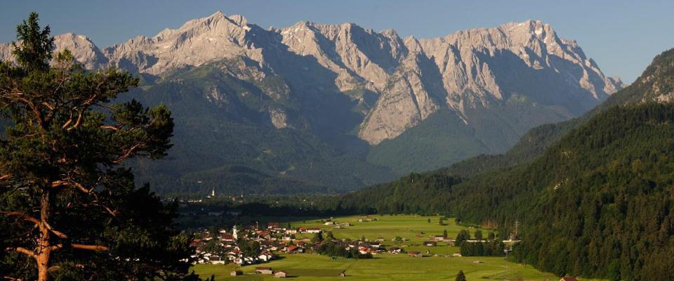 Landgasthof Kirchmayer Farchant Ngoại thất bức ảnh